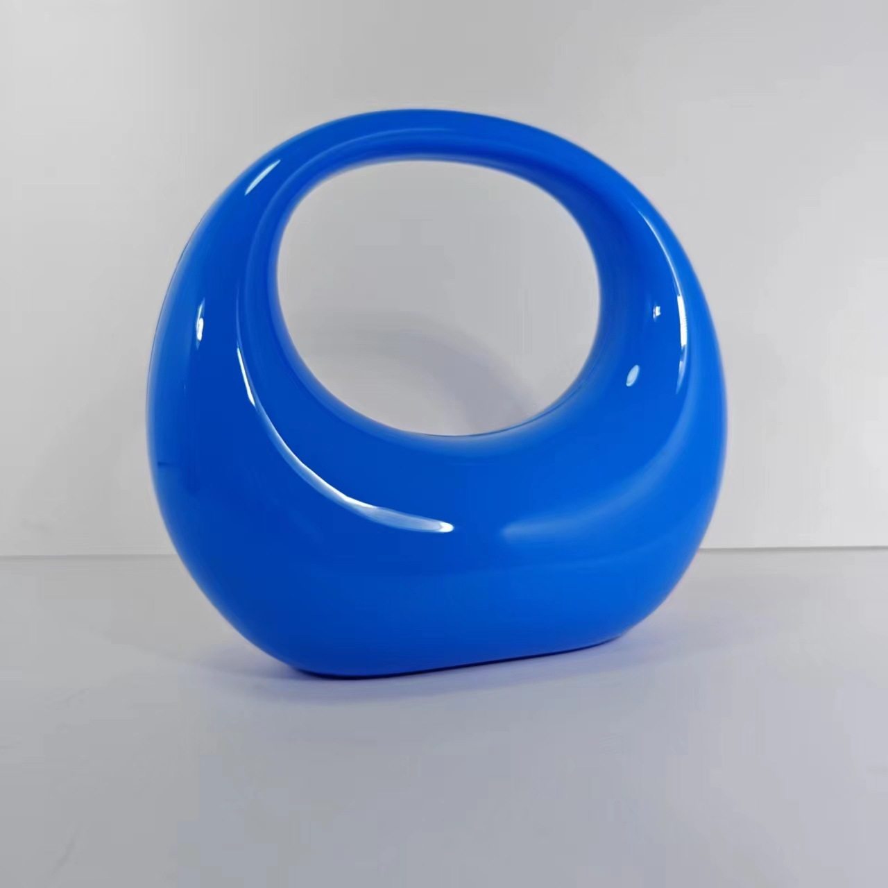 11054568