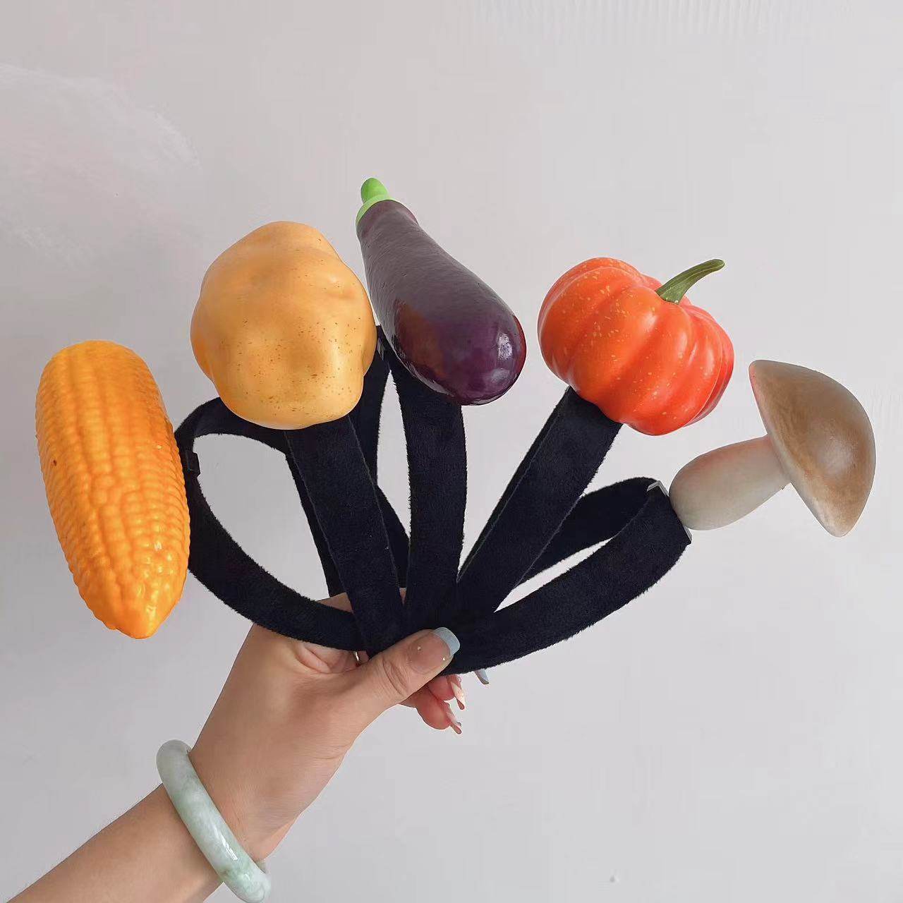 11046400