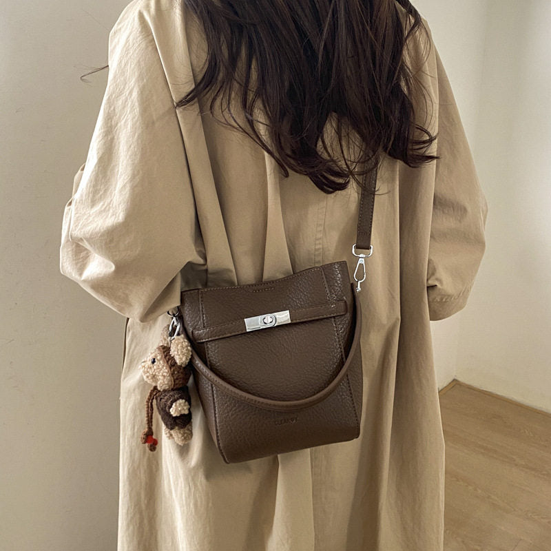11168366