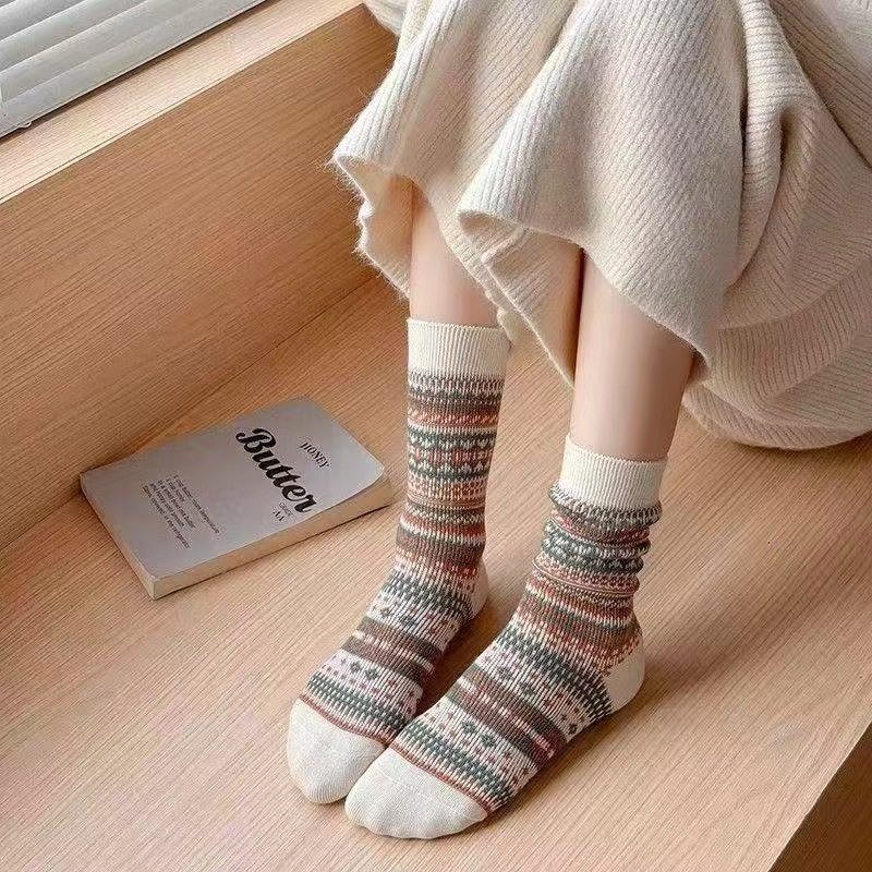 11090056