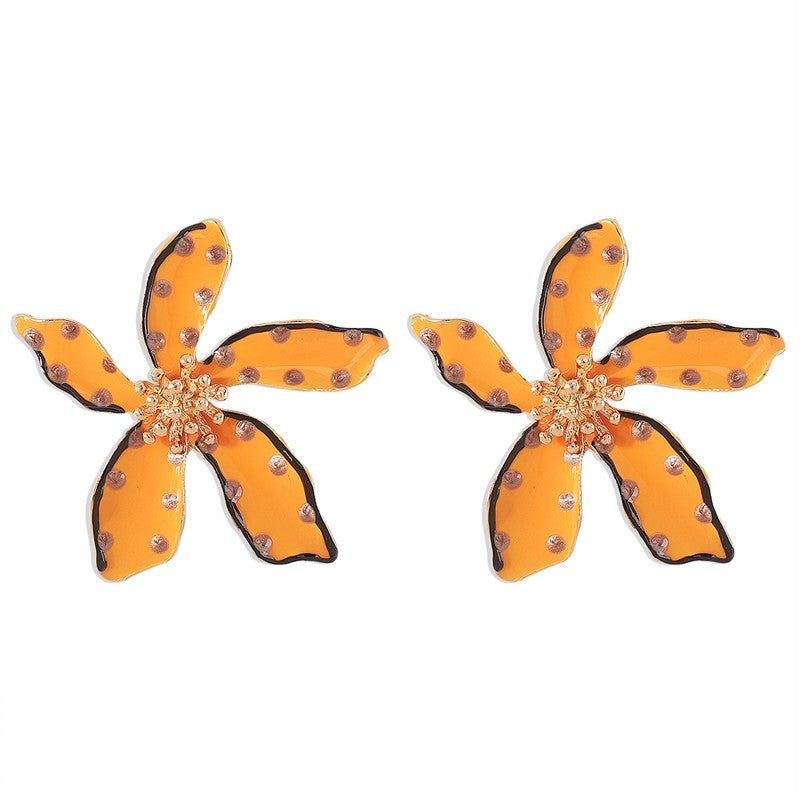 11001136