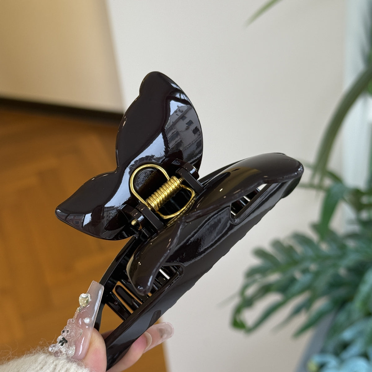 11893299